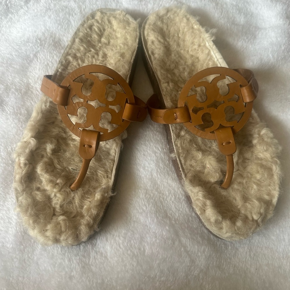 Tory Burch Tan Leather Sandals Sherpa footbed — Miller